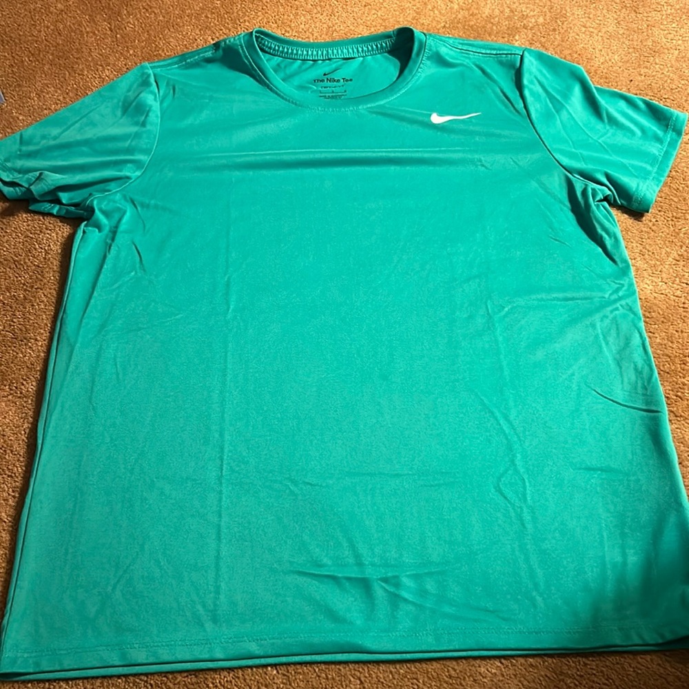 Dri-fit Nike Tee